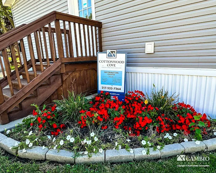 Cottonwood Cove MHC Picture 4