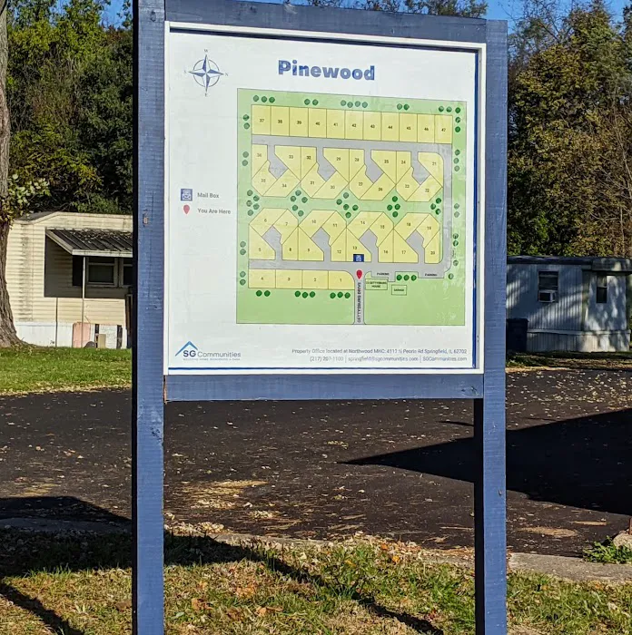 Pinewood Mobile Home Community Picture 7