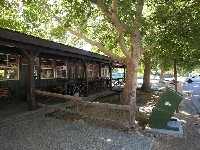 Pinnacles Campground Store Picture 1