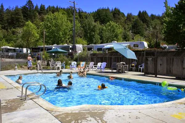 Santa Cruz Ranch Campground Picture 4