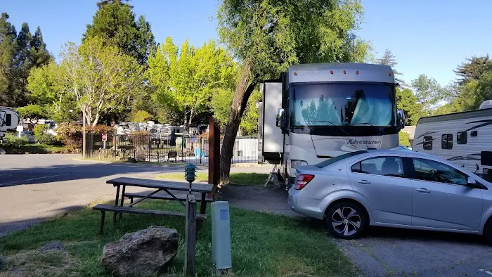 Santa Cruz Ranch Campground Picture 8
