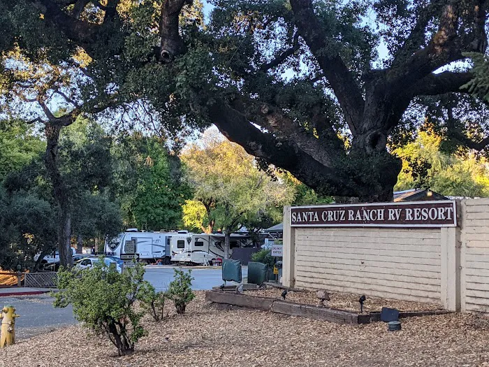 Santa Cruz Ranch Campground Picture 10