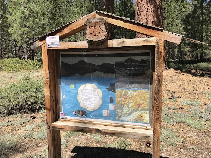 Mono Creek Trailhead Picture 3