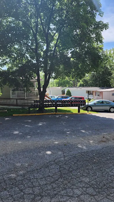 Cherry Mobile Home Park Picture 7