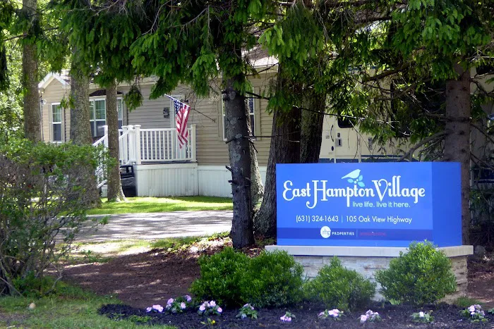 East Hampton Village Manufactured Home Community Picture 3