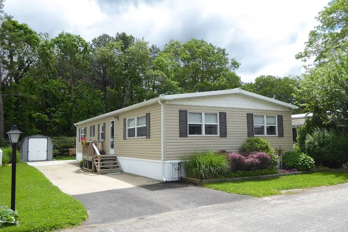 Bunker / Valley Manufactured Home Community Picture 1