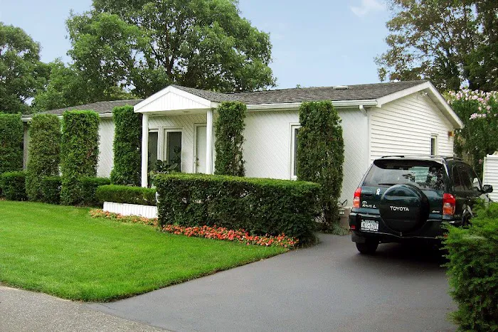 Bunker / Valley Manufactured Home Community Picture 6