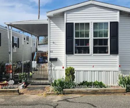 Gildersleeve Park for Mobile Homes (office)