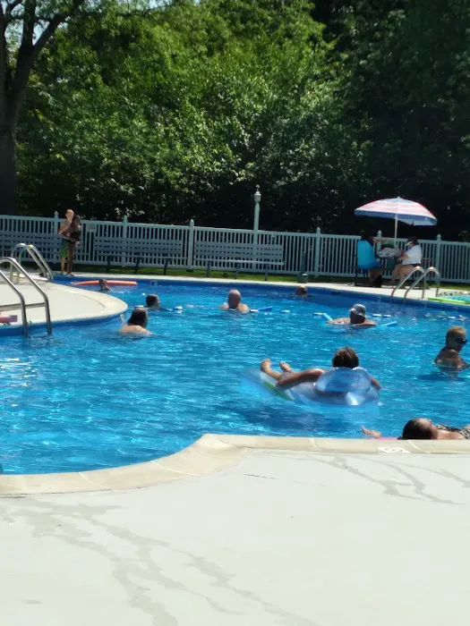 Hickory Hills Picture 2