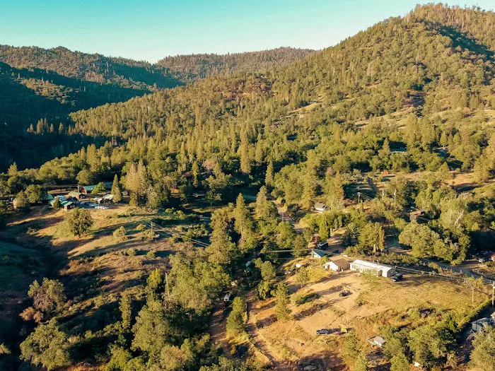 Sequoia Mountain Farms Campground, RV sites and Vacation Home Picture 6