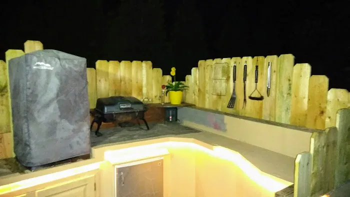 Clayton Court Mobile Home Comm Picture 5