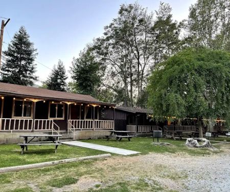 Sequoia Campground & Lodge