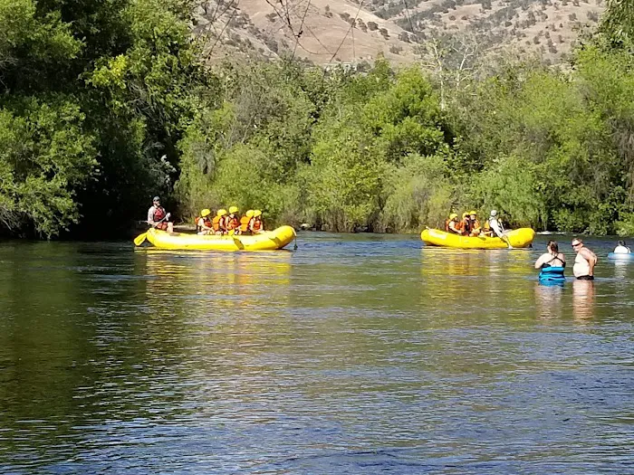 Sequoia Campground & Lodge Picture 6