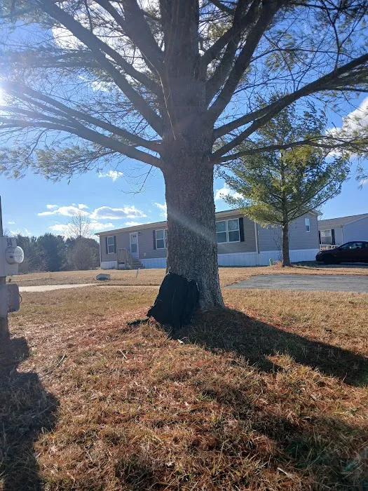 Barker's Landing Community Picture 2