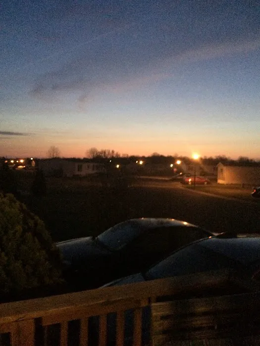 Barker's Landing Community Picture 5