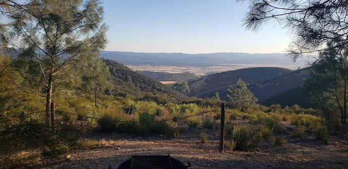 Williams Hill Picture 3