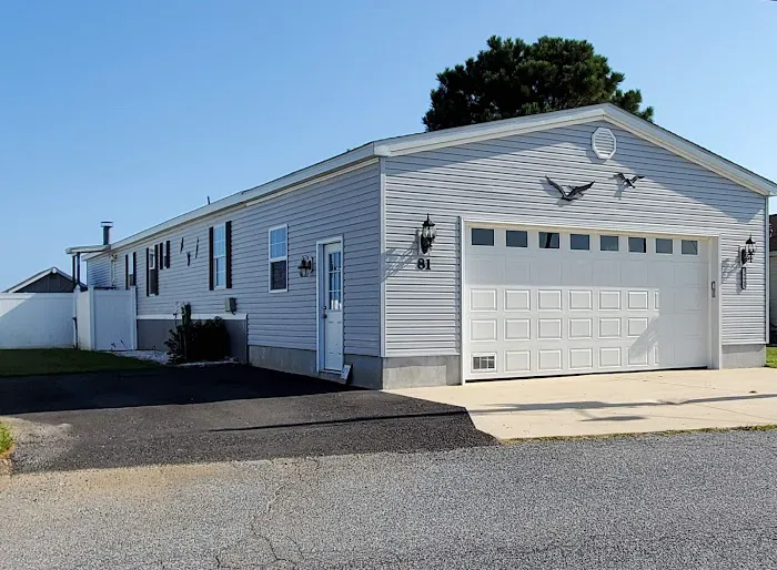 White House Beach Inc. Picture 1