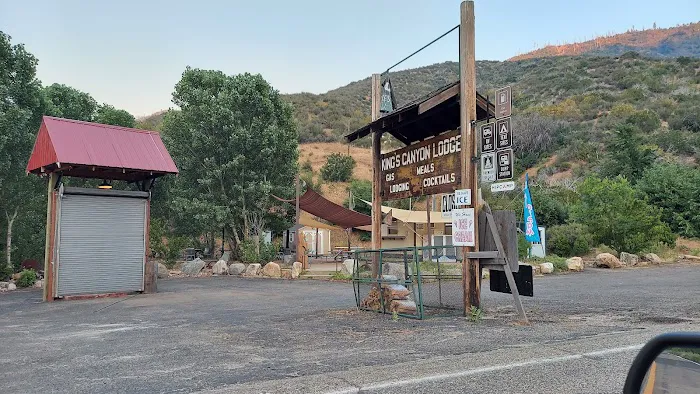 Kings Canyon Lodge Picture 2