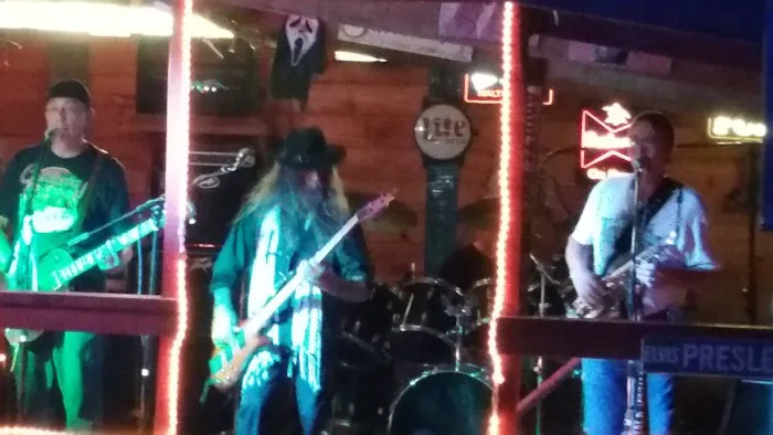 Lost Lands RV Park Picture 9