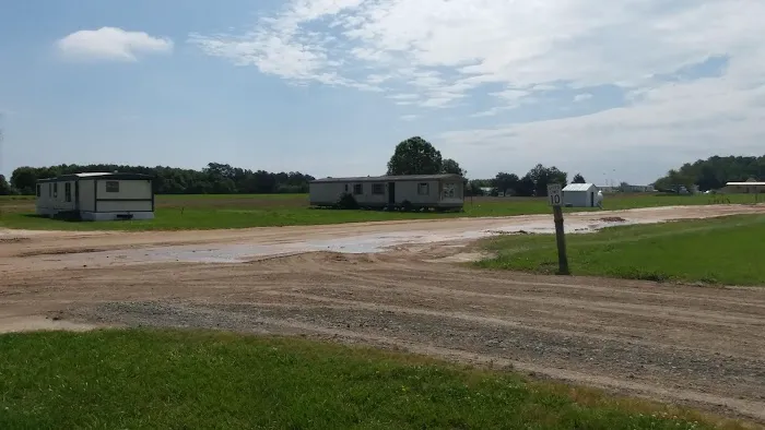 Dreamland Homes Picture 2