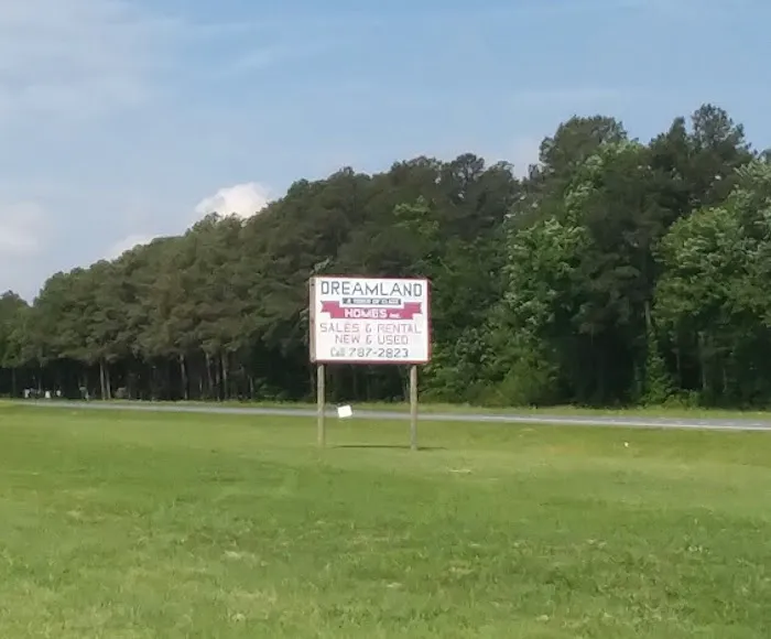 Dreamland Homes Picture 9