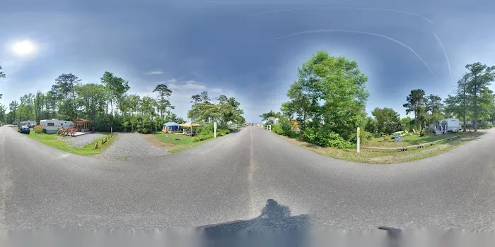 Sun Retreats Gwynn's Island Picture 6