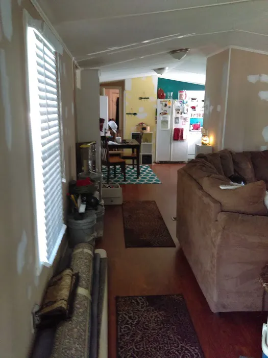 Beacon's Bay Mobile Home Park Picture 3