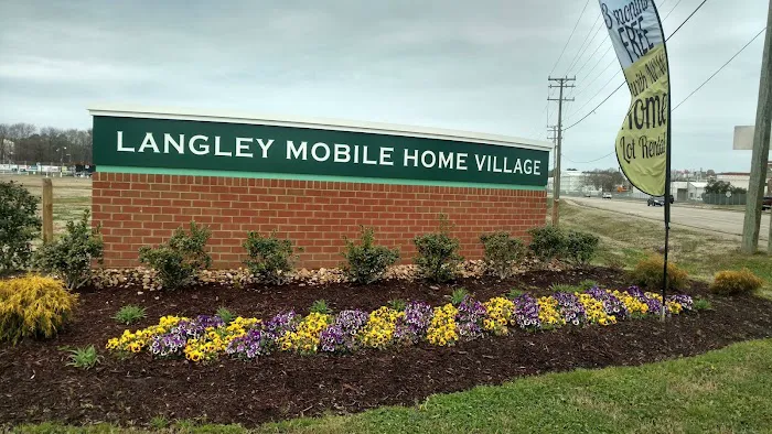 Langley Mobile Home Village Picture 3