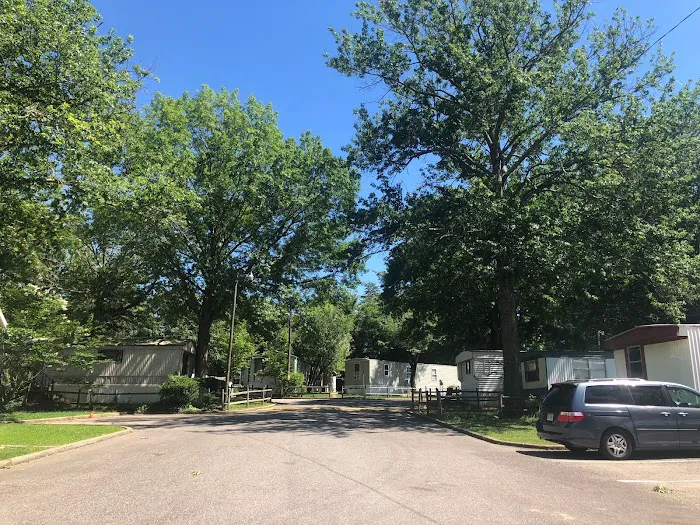 Gibson Mobile Home Estates Picture 10