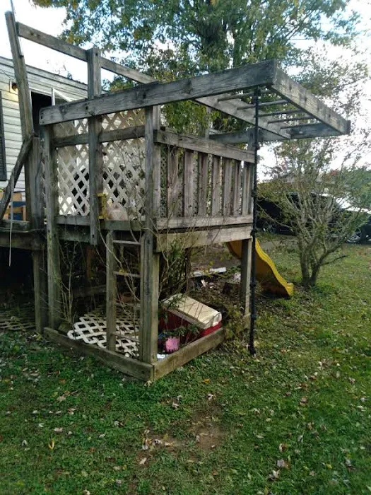 Chesapeake Village Community Mobile Homes Picture 9