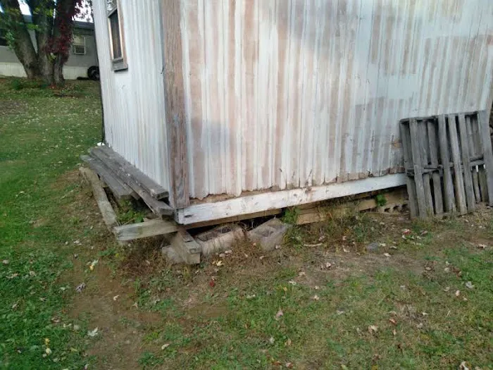Chesapeake Village Community Mobile Homes Picture 8