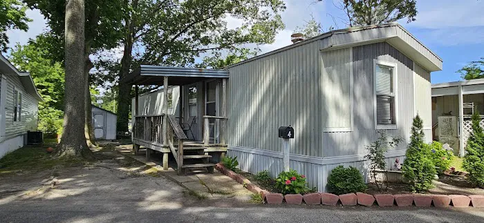 VA Norfolk Mobile Home Community Picture 2