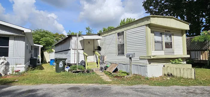 VA Norfolk Mobile Home Community Picture 7