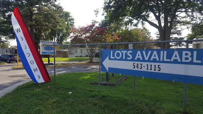 Homecrest Mobile Home Community Picture 4