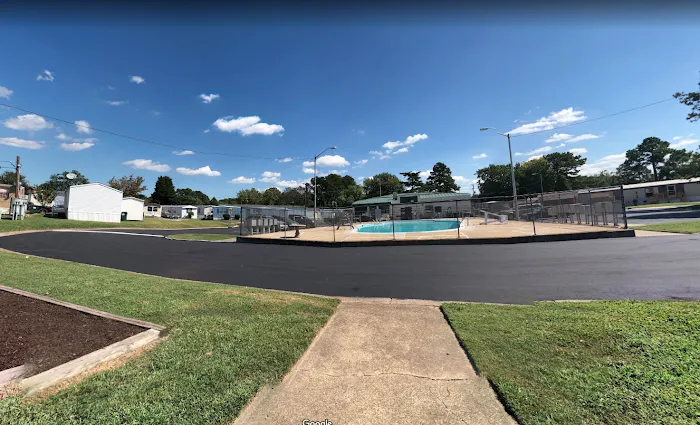 Homecrest Mobile Home Community Picture 5