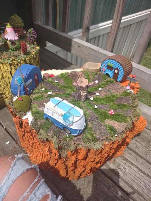 Victory Mobile Home Park Picture 2