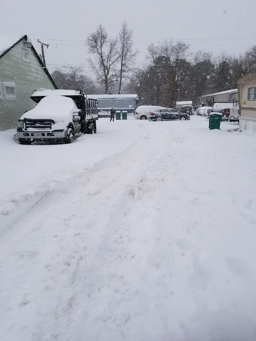 Chesapeake Mobile Home Park Picture 6