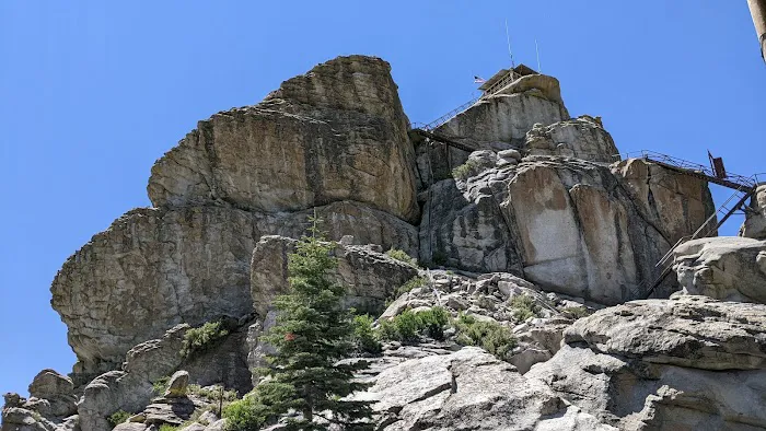 Buck Rock Lookout Picture 3