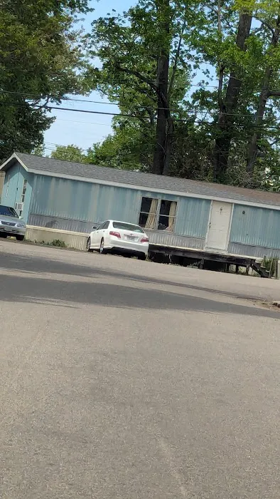 Colony Mobile Home Park Picture 2