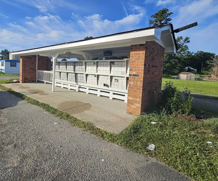 Franklin Farms Mobile Home Community Picture 2