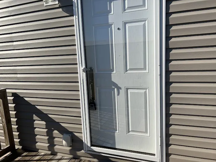 HOME 47 Southern Pines Mobile Home Park Picture 5