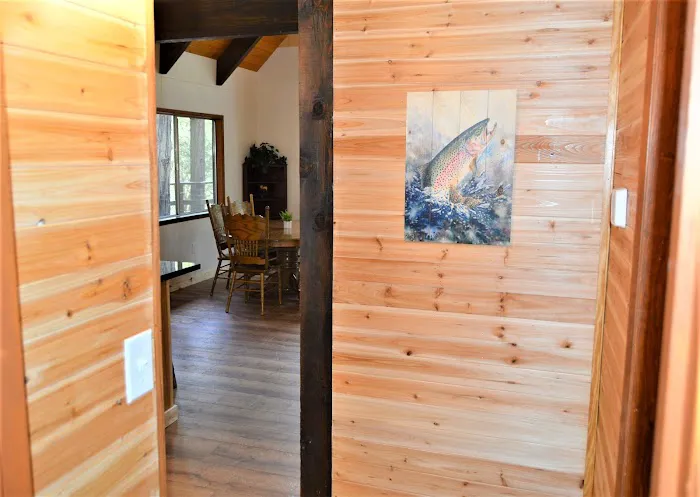 Trout River Cabin Picture 9
