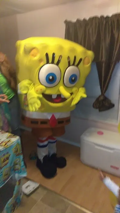 Hickory Village Mobile Home Park Picture 4