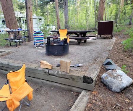 Upper Pine Grove Campground
