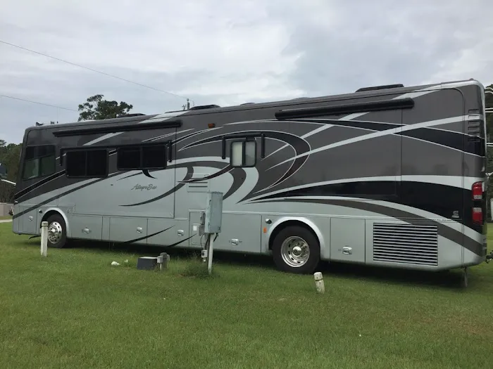 Pierce RV Park Picture 9