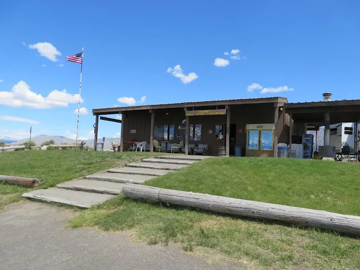 Brown's Owens River Campground Picture 7