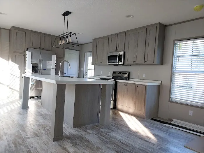 Westwood Mobile Home Community Picture 4