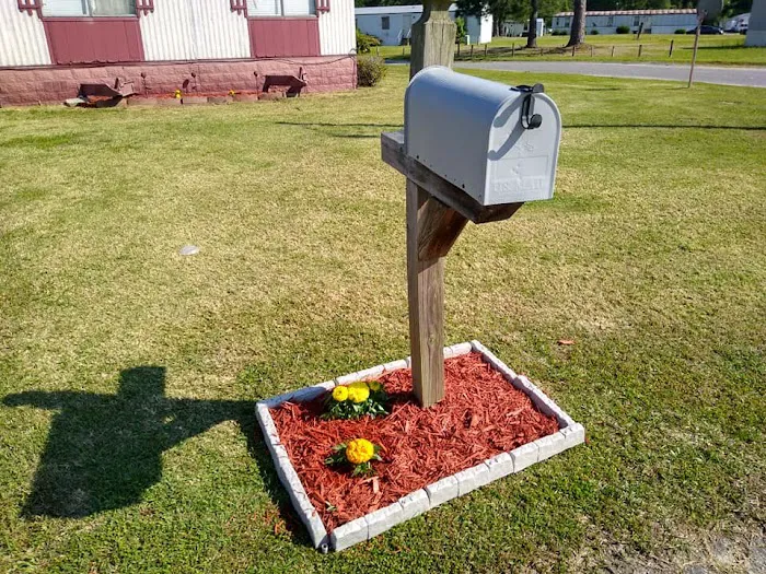 Westwood Mobile Home Community Picture 9