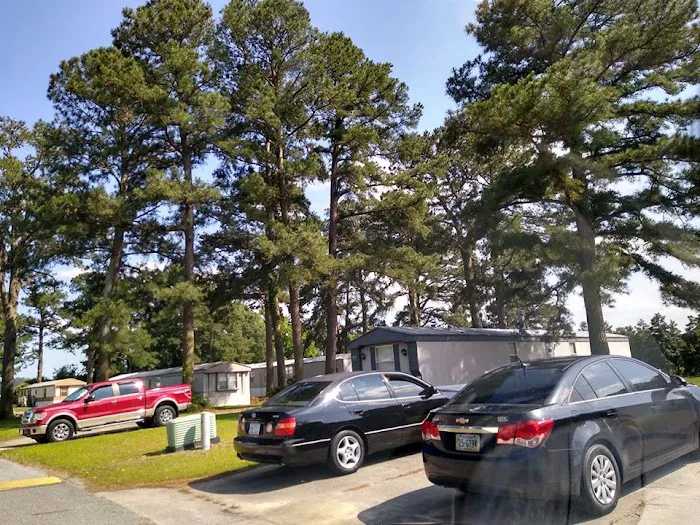 West Winds Mobile Home Community Picture 5