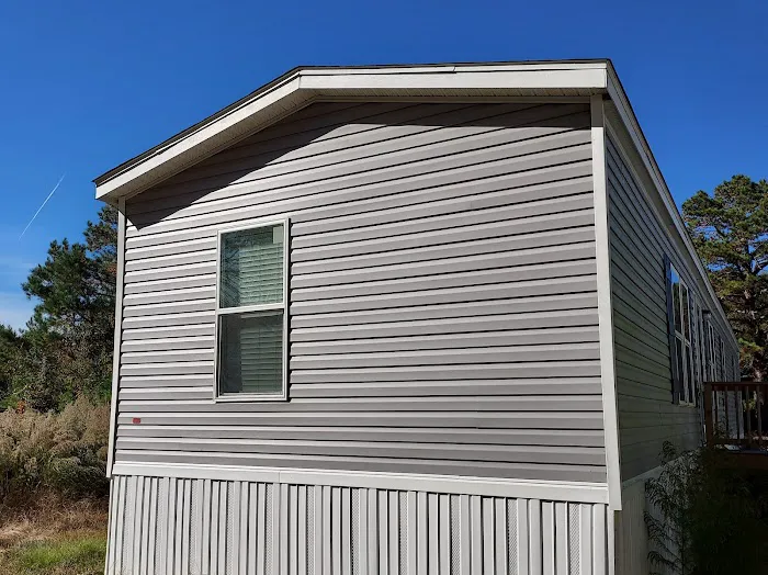 West Winds Mobile Home Community Picture 4